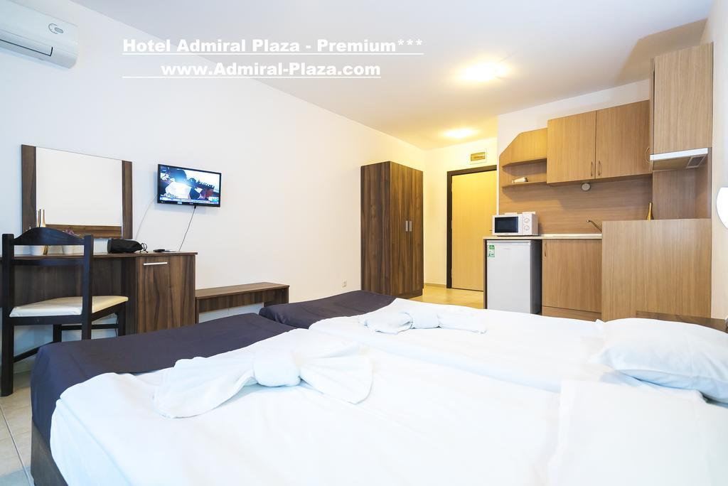 Admiral Plaza Hotel Sunny Beach Esterno foto