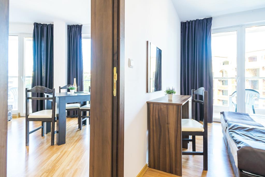 Admiral Plaza Hotel Sunny Beach Esterno foto