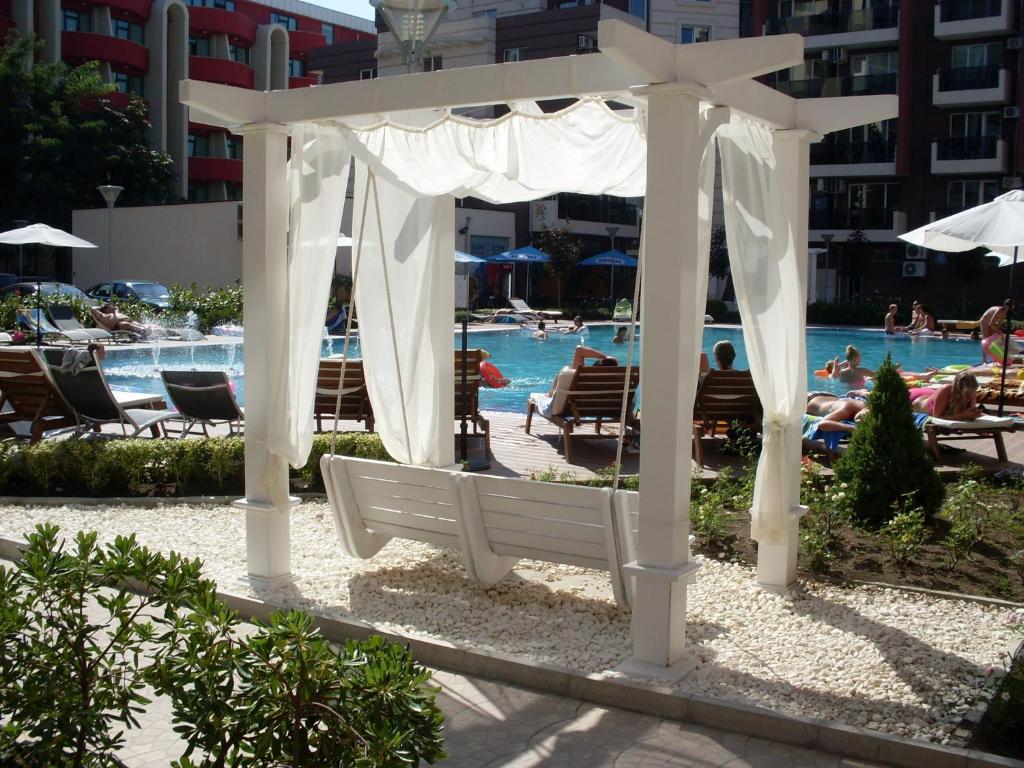 Admiral Plaza Hotel Sunny Beach Esterno foto